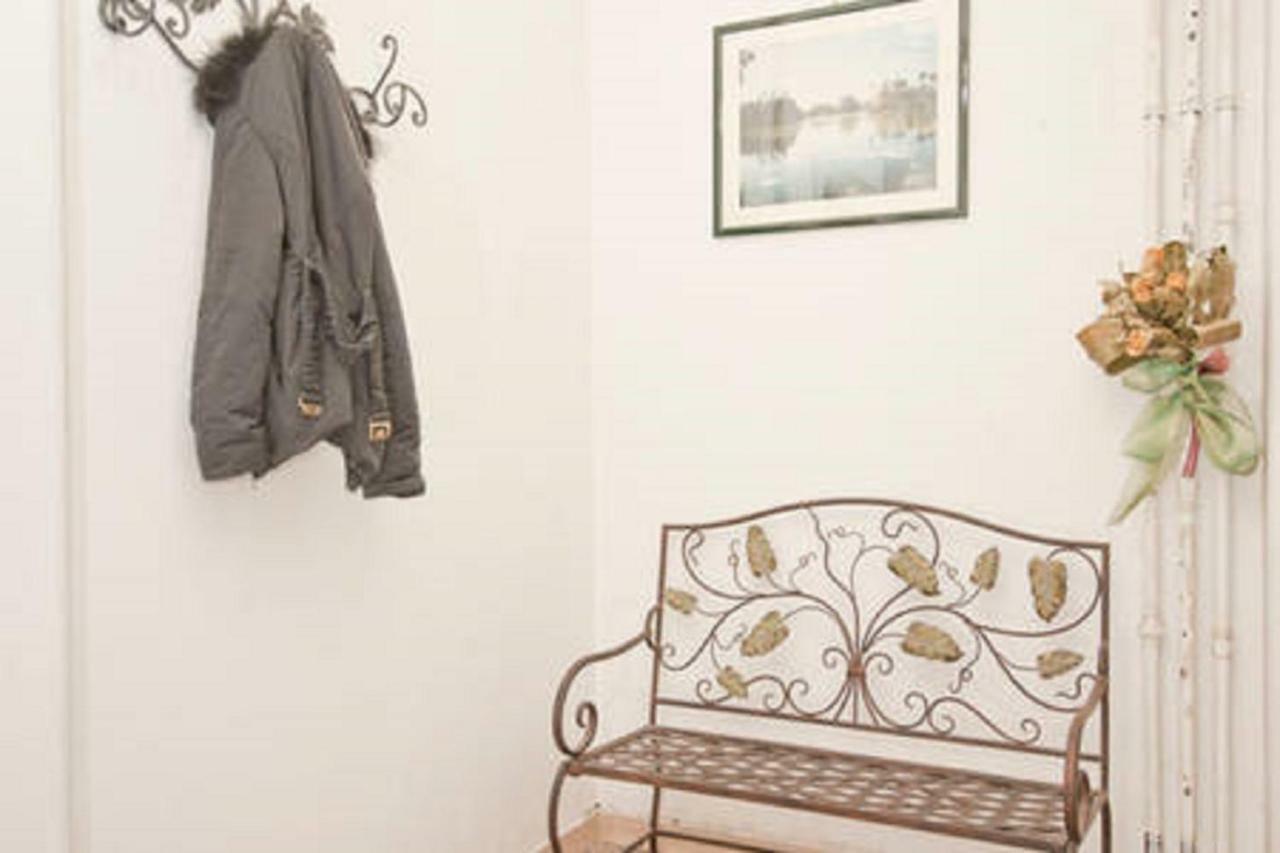 Alloggio Turistico P.Lodi Apartment โรม ภายนอก รูปภาพ