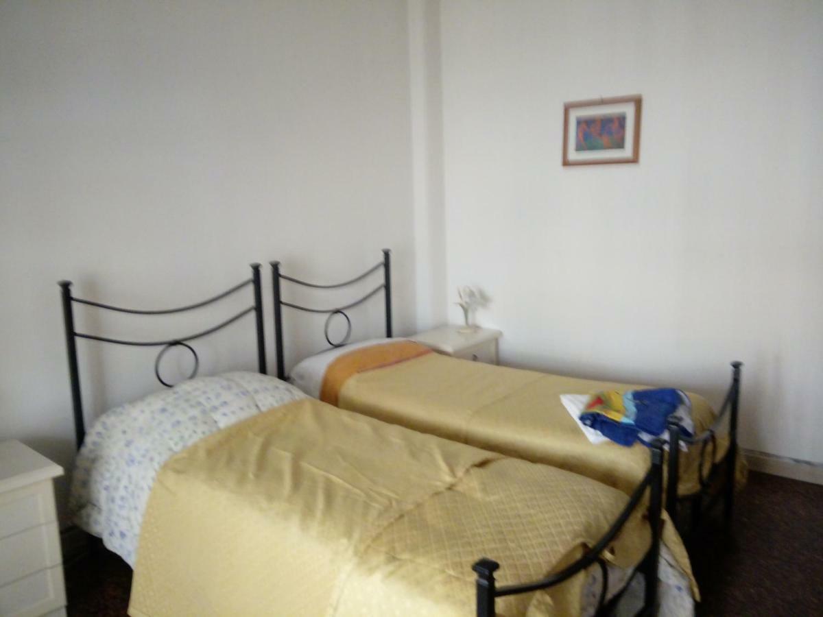 Alloggio Turistico P.Lodi Apartment โรม ภายนอก รูปภาพ